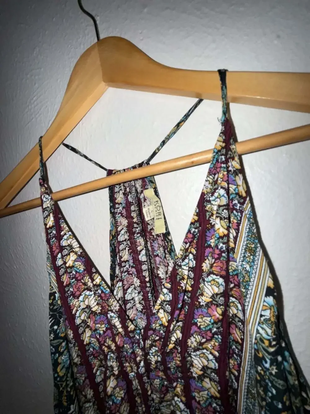 Kori America Boho Floral Print Strappy Maxi Dress with High-Low Hem - Picture 3 of 6